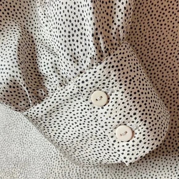 Adrianna Papell Satin Spotted Long Sleeve Blouse  L - Picture 5 of 7